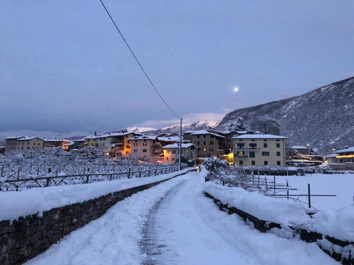 Hotel Garni Delle Rose Ceniga Exterior foto